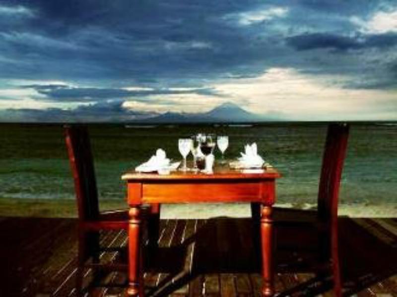 Aston Sunset Beach Resort - Gili Trawangan Dış mekan fotoğraf