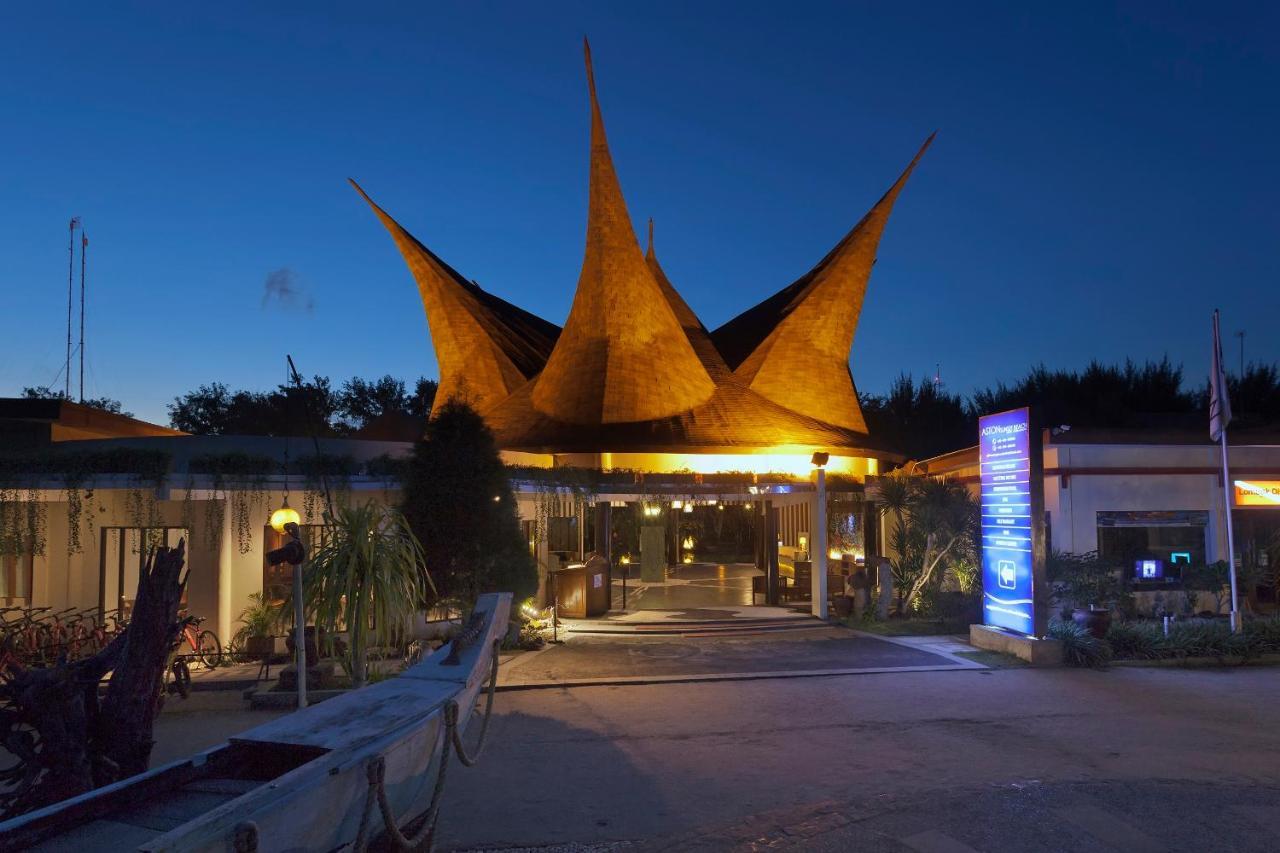 Aston Sunset Beach Resort - Gili Trawangan Dış mekan fotoğraf