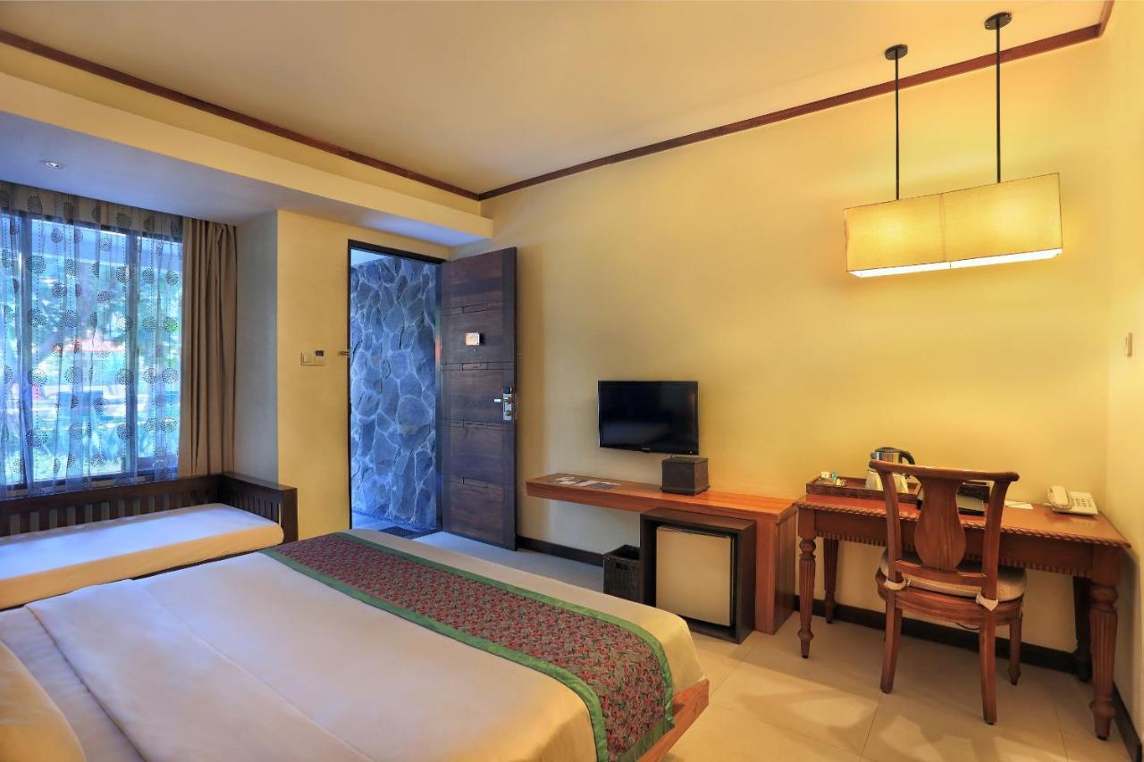 Aston Sunset Beach Resort - Gili Trawangan Dış mekan fotoğraf