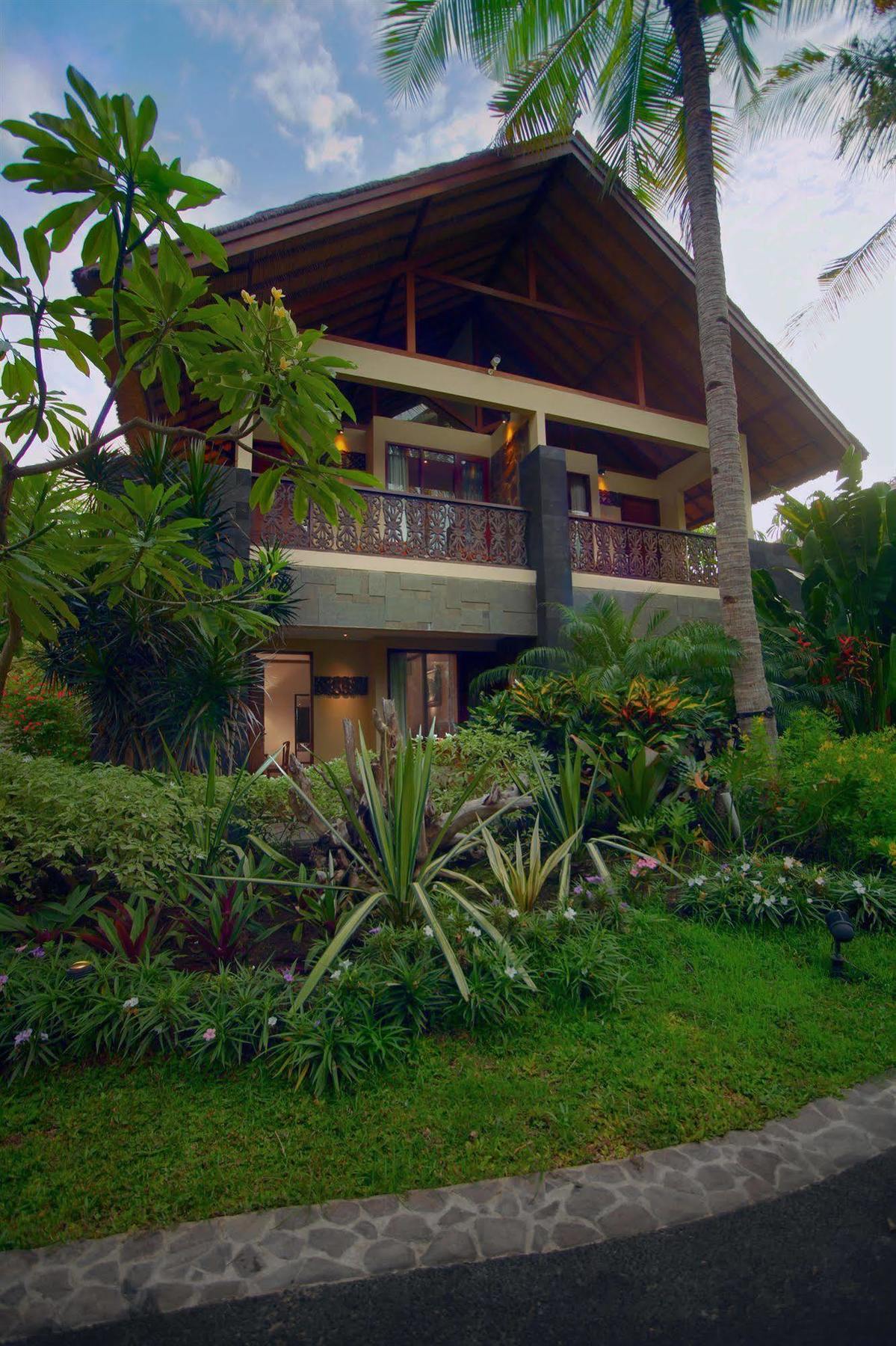 Aston Sunset Beach Resort - Gili Trawangan Dış mekan fotoğraf